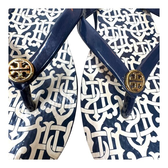 Tory Burch Navy White Thin Flip Flops Size 8 w Gold Logo With Box Good Condition - Picture 2 of 7